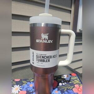 Stanley 40 oz. Adventure Quencher H2.O Flowstate Tumbler Rose Glow